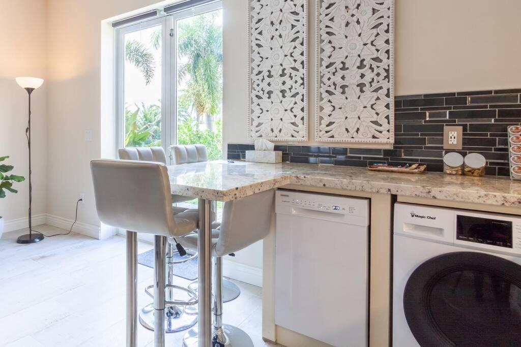 Fort Lauderdale Guest House ภายนอก รูปภาพ