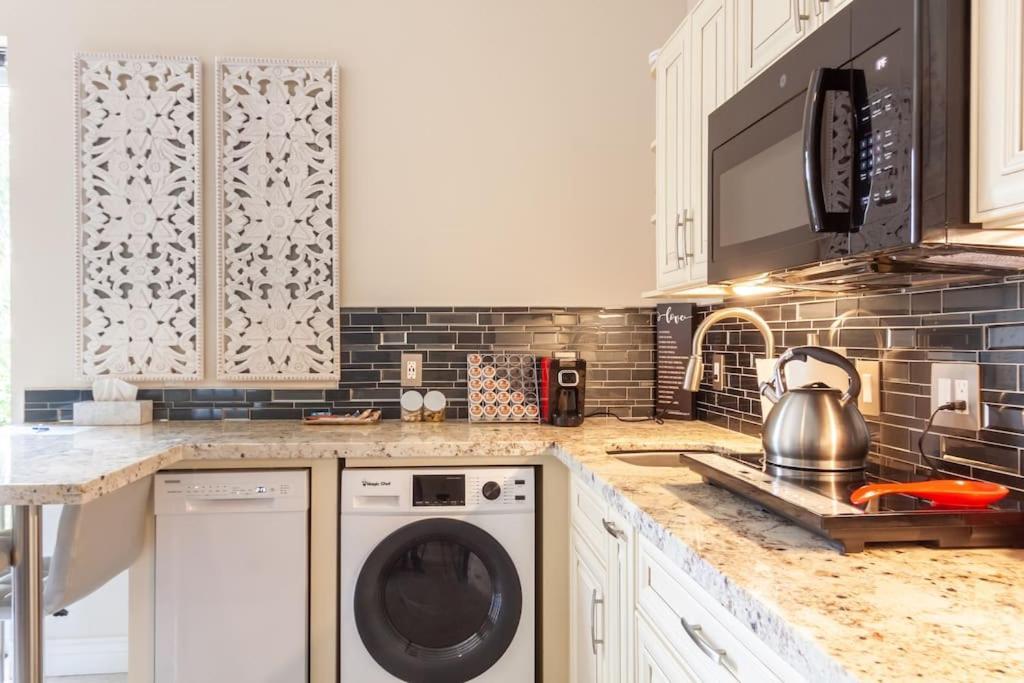 Fort Lauderdale Guest House ภายนอก รูปภาพ